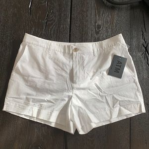 ATM bright white cotton raw hem shorts